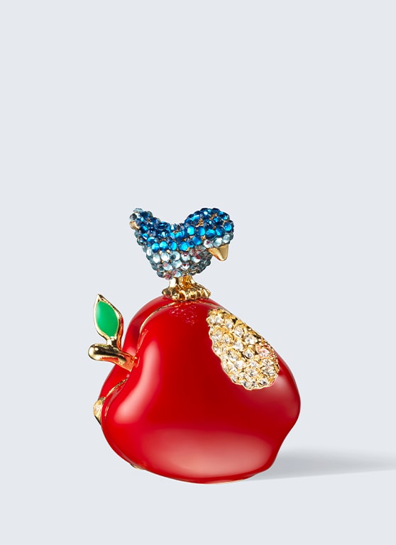 Estée Lauder X Disney: Beautiful Just One Bite