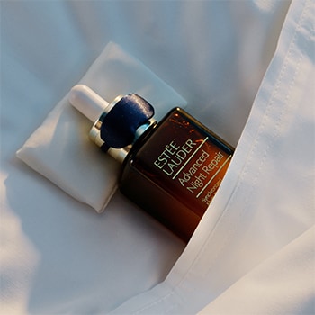 photo of advanced night repair serum